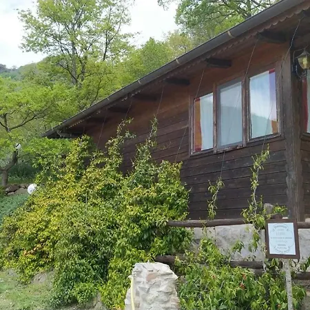 Alloggio per agriturismo Azienda Agricola Biologica La Cardellina *