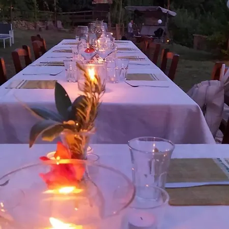 Azienda Agricola Biologica La Cardellina Farm stay *