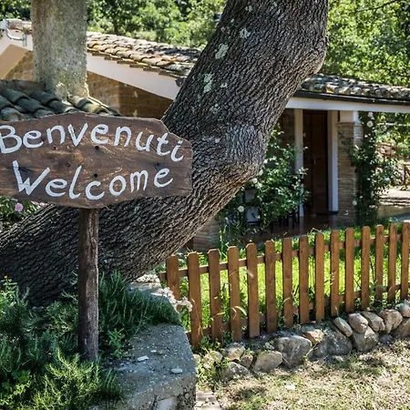 Alloggio per agriturismo Azienda Agricola Biologica La Cardellina *