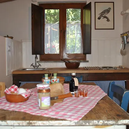 Alloggio per agriturismo Azienda Agricola Biologica La Cardellina Tolfa