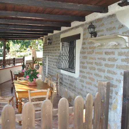 Azienda Agricola Biologica La Cardellina Alloggio per agriturismo Tolfa
